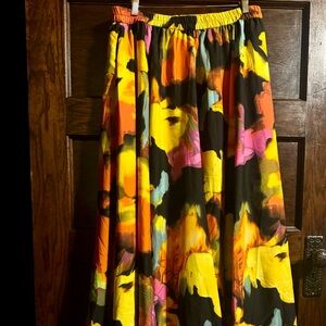 Moon Orchid, Vibrant, Abstract Skirt, Size 14/15, EUC